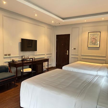 Salute Premium Hotel & Spa ハノイ市 エクステリア 写真