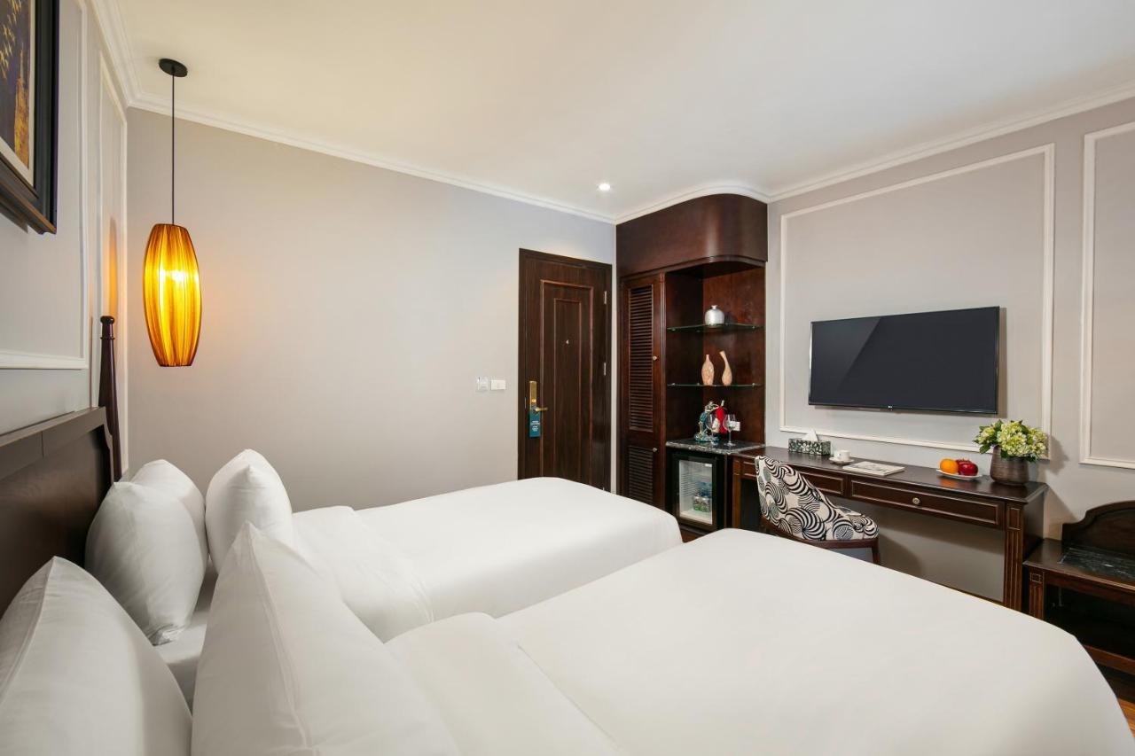 Salute Premium Hotel & Spa ハノイ市 エクステリア 写真
