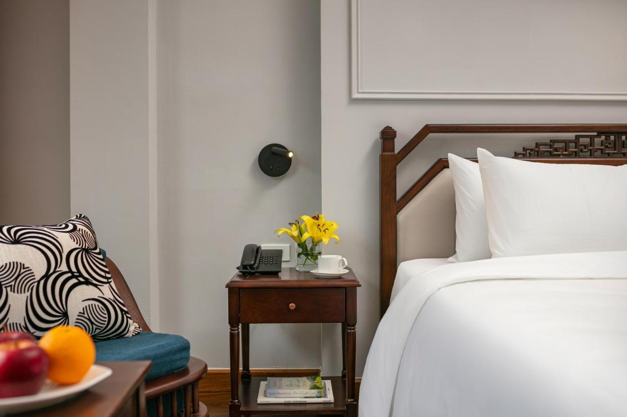 Salute Premium Hotel & Spa ハノイ市 エクステリア 写真