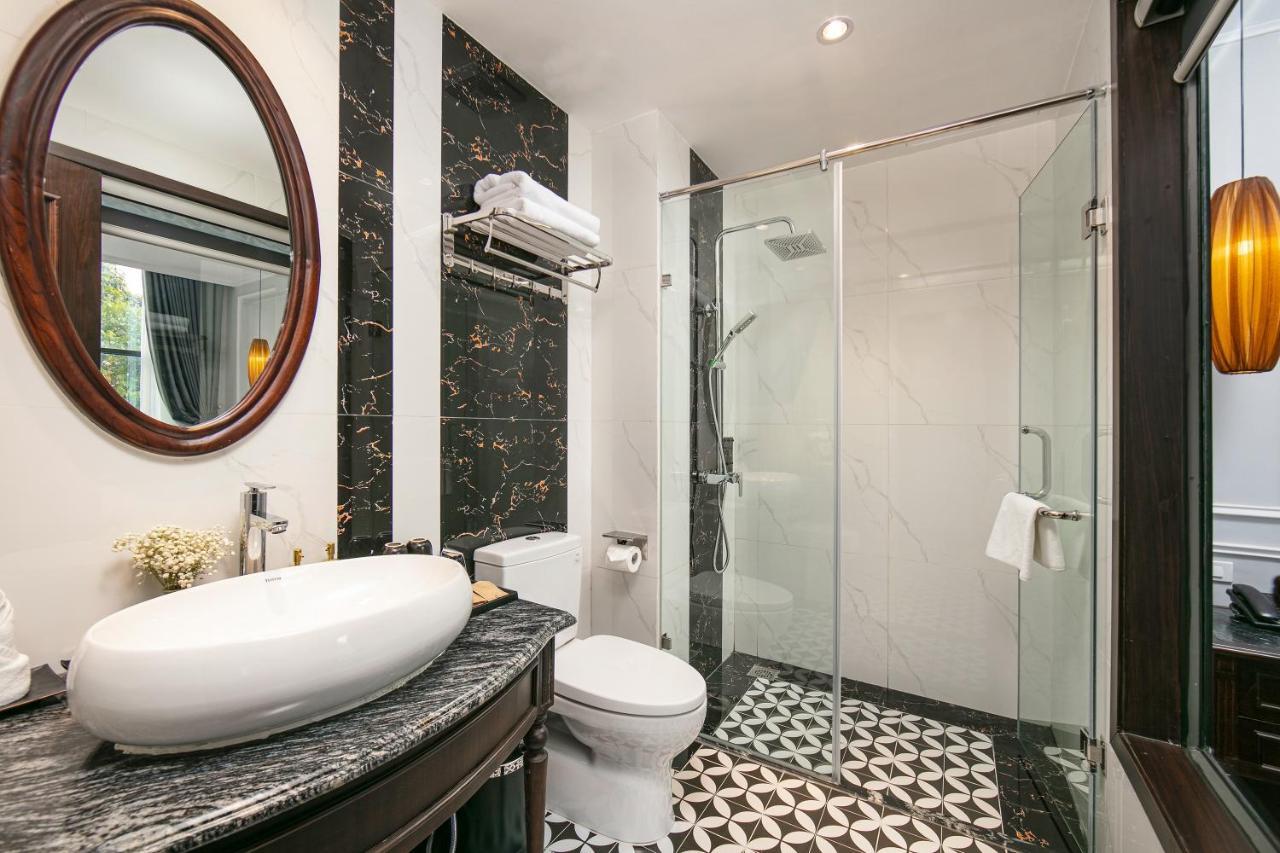 Salute Premium Hotel & Spa ハノイ市 エクステリア 写真