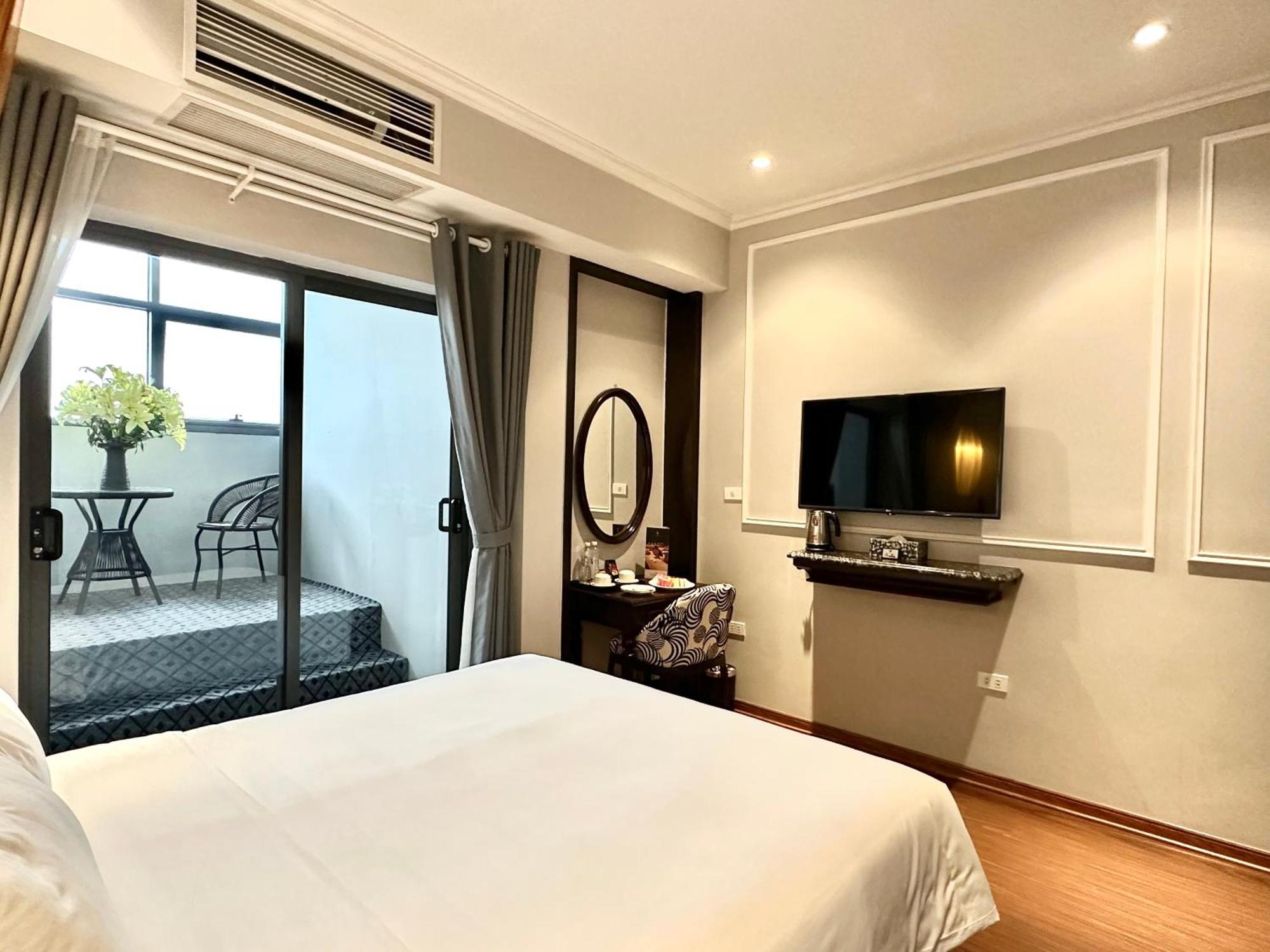 Salute Premium Hotel & Spa ハノイ市 エクステリア 写真